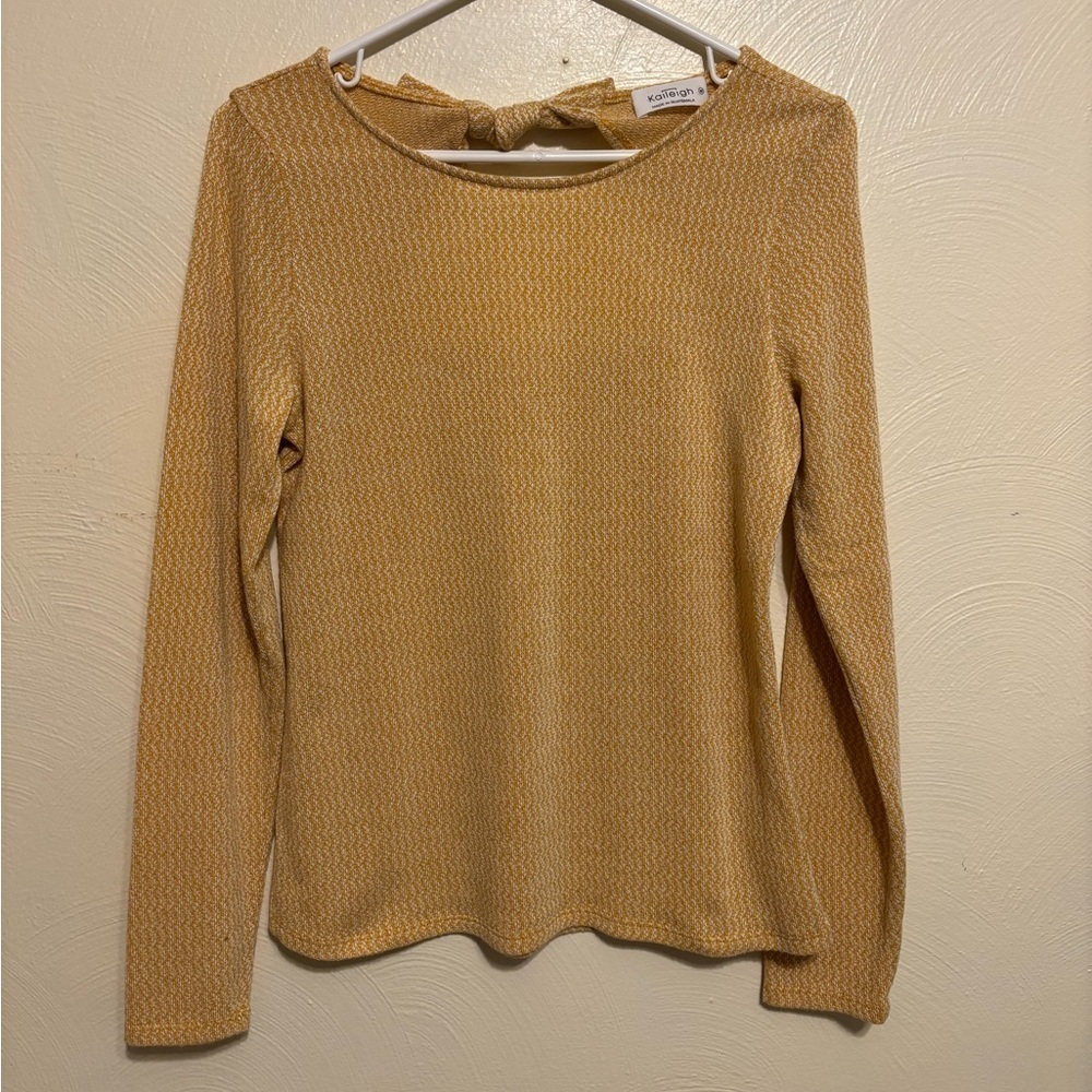 Kayleigh Yellow & White Bow Tie Chevron Top Womens Size M
